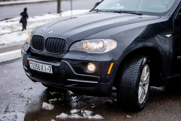 Познакомились из-за BMW, а через полгода — свадьба! Белорусы рассказали свои истории любви, возникшей благодаря авто