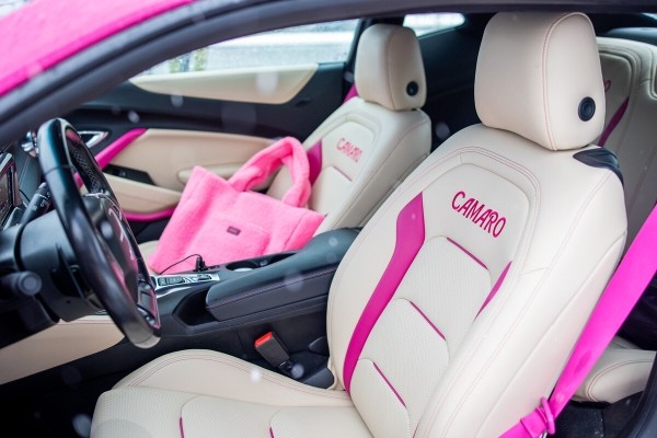 Познакомились из-за BMW, а через полгода — свадьба! Белорусы рассказали свои истории любви, возникшей благодаря авто