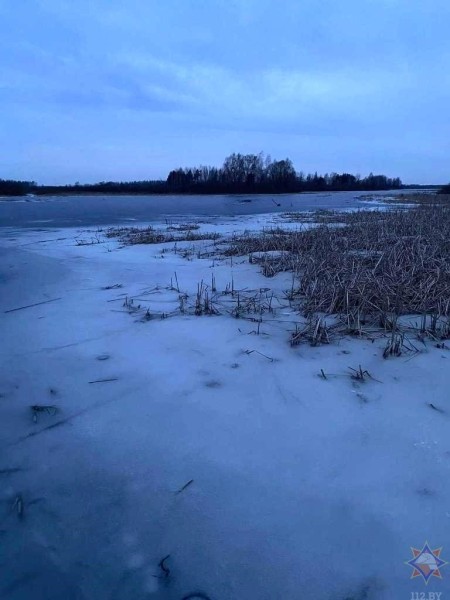Был в проруби без сознания: в Пинском районе спасли рыбака