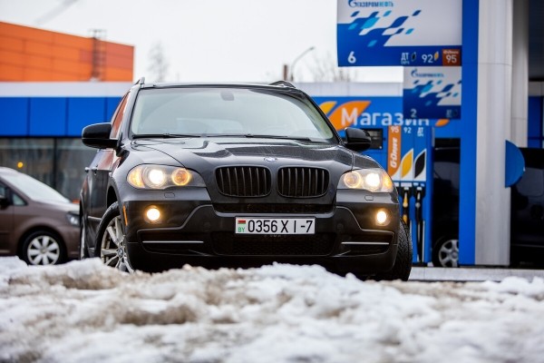 Познакомились из-за BMW, а через полгода — свадьба! Белорусы рассказали свои истории любви, возникшей благодаря авто