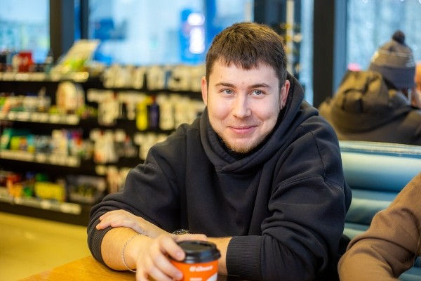 Познакомились из-за BMW, а через полгода — свадьба! Белорусы рассказали свои истории любви, возникшей благодаря авто