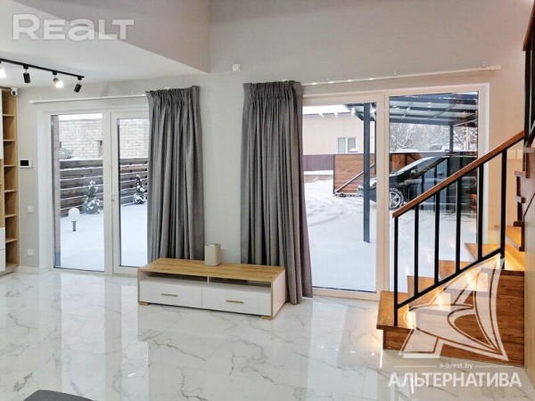 Нашли самую дорогую дачу Бреста. Вот как она выглядит