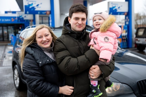 Познакомились из-за BMW, а через полгода — свадьба! Белорусы рассказали свои истории любви, возникшей благодаря авто