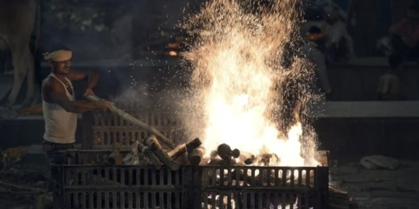 &laquo;Мы были напуганы&raquo;. В Индии женщина неожиданно очнулась перед своей кремацией