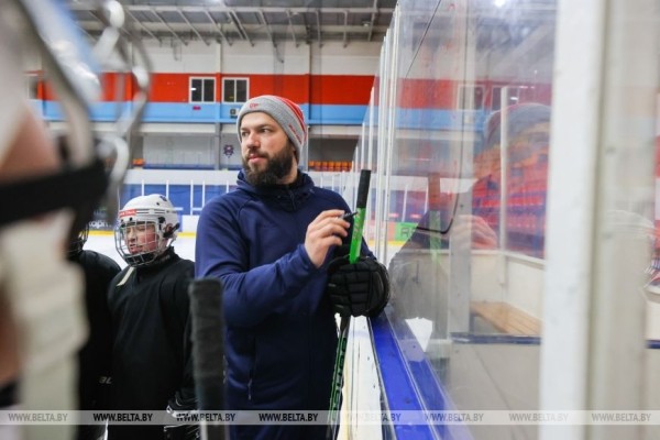 Выкладываются на все сто ради мечты. На что юные брестчане готовы на пути в большой хоккей Выкладываются на все сто ради мечты. На что юные брестчане готовы на пути в большой хоккей