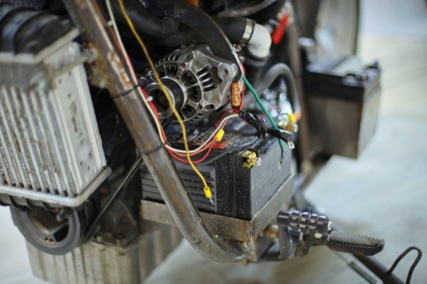 Рассказываем, как белорус примостил мотор 1.4 TDI от VW Polo на мотоцикл