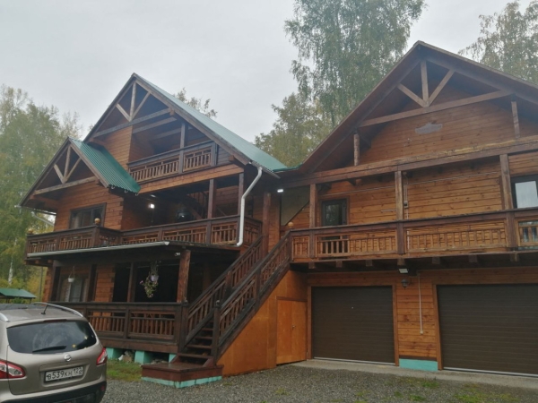 Больше 12 000 км на стареньком Volvo. Белорусы посмотрели четыре страны без виз &mdash; и вы тоже так можете