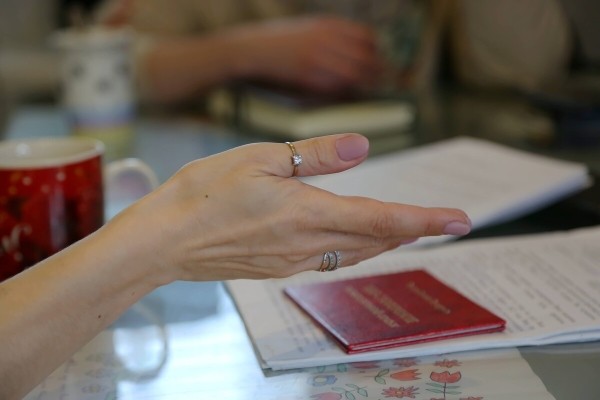 «Муж в колонии, я — на „химии“». Многодетная белоруска о последствиях льготной растаможки