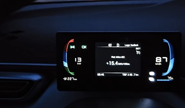 Брестский блогер Василий Пошелюк о BYD Seagull: «Больше 130 км/ч не едет. Зато может вскипятить чайник!» Брестский блогер Василий Пошелюк о BYD Seagull: «Больше 130 км/ч не едет. Зато может вскипятить чайник!»