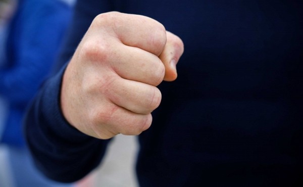 В Брестской области судили мужчину за угрозу 12-летнему мальчику убийством В Брестской области судили мужчину за угрозу 12-летнему мальчику убийством