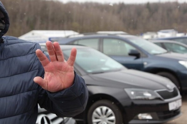 «Муж в колонии, я — на „химии“». Многодетная белоруска о последствиях льготной растаможки