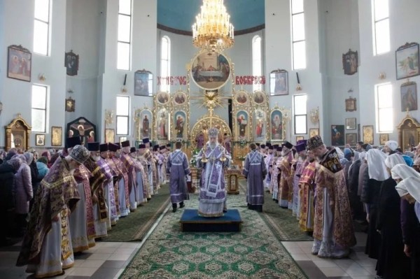 За три дня Поясу Пресвятой Богородицы поклонилось более 17 000 брестчан