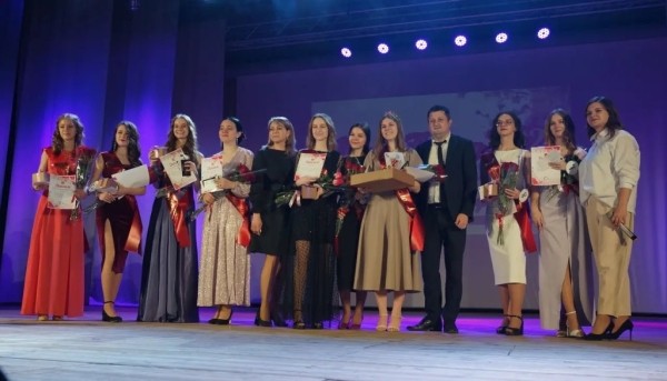 Районный конкурс красоты и весеннего настроения «Мисс Весна – 2024» прошел в Жабинке