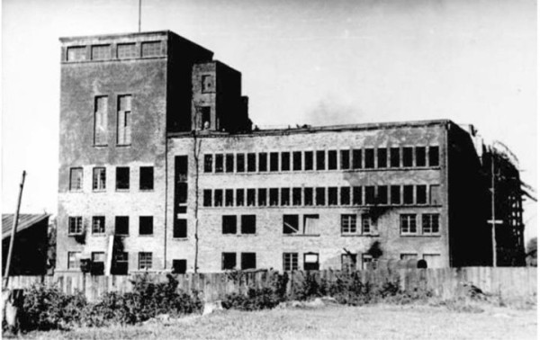 Брестскую ТЭЦ отстраивали пленные немцы. Вы знали?