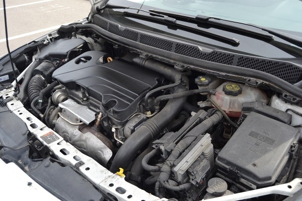 Брестчанин купил Opel Astra по совету подборщика и «попал» на серьёзный ремонт