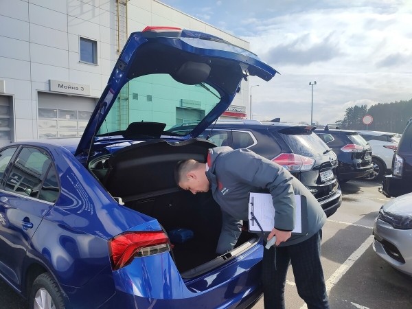 «За эти деньги не продашь!» Сколько за Skoda Rapid 2020 г. в. предложили перекупы и сколько — дилеры? «За эти деньги не продашь!» Сколько за Skoda Rapid 2020 г. в. предложили перекупы и сколько — дилеры?