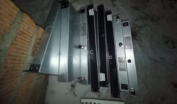 Вынесен приговор подросткам за кражу устройств для майнинга криптовалют в Белоозерске