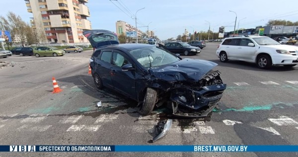 Подробности жесткого ДТП на Московской в Бресте Подробности жесткого ДТП на Московской в Бресте