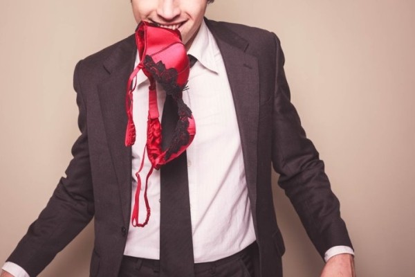 Мой муж – бабник, но разводиться не хочу. Что делать, объясняет сексолог Мой муж – бабник, но разводиться не хочу. Что делать, объясняет сексолог