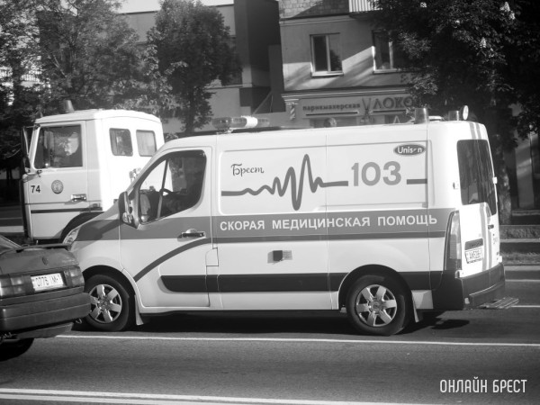 Парень погиб, девушка — в больнице. В Бресте репетиция в гараже закончилась трагедией Парень погиб, девушка — в больнице. В Бресте репетиция в гараже закончилась трагедией