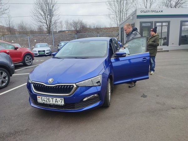 «За эти деньги не продашь!» Сколько за Skoda Rapid 2020 г. в. предложили перекупы и сколько — дилеры? «За эти деньги не продашь!» Сколько за Skoda Rapid 2020 г. в. предложили перекупы и сколько — дилеры?