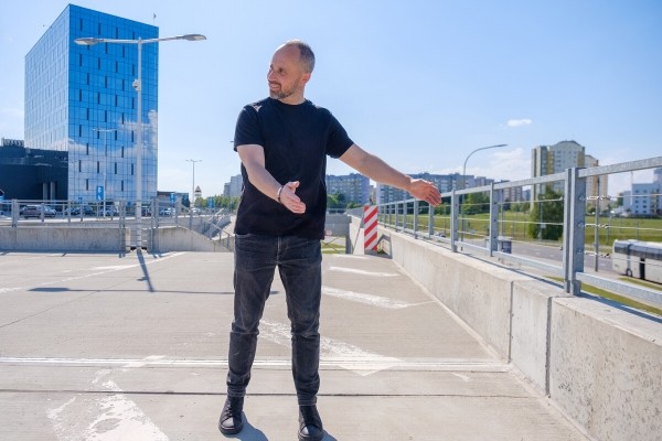 Белорусский священник ушёл в дальнобой Белорусский священник ушёл в дальнобой