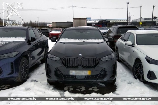 Почти новый BMW X6 ввозили в Беларусь по заниженной в полтора раза стоимости Почти новый BMW X6 ввозили в Беларусь по заниженной в полтора раза стоимости