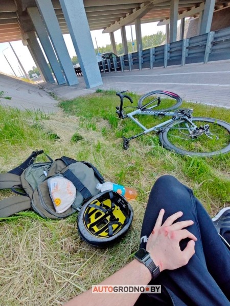 На опасной велодорожке девушка сломала три ребра и ключицу