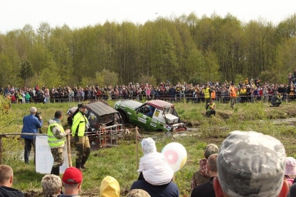 Бездорожье, грязь, болота. 24-часовая внедорожная гонка «Дрыгва-2024» пройдет в Ивацевичском районе Бездорожье, грязь, болота. 24-часовая внедорожная гонка «Дрыгва-2024» пройдет в Ивацевичском районе