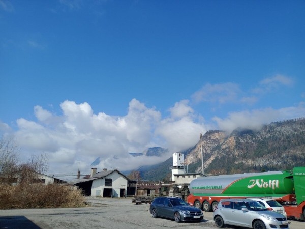 Белорусский священник ушёл в дальнобой Белорусский священник ушёл в дальнобой