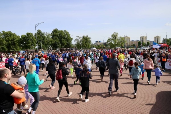 Брестчане вышли на старт забега «Первых» Брестчане вышли на старт забега «Первых»