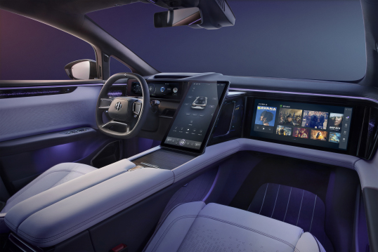 HiPhi X: в Гродно прибыл один из самых дорогих китайских электромобилей. 7 дверей и множество передовых решений HiPhi X: в Гродно прибыл один из самых дорогих китайских электромобилей. 7 дверей и множество передовых решений