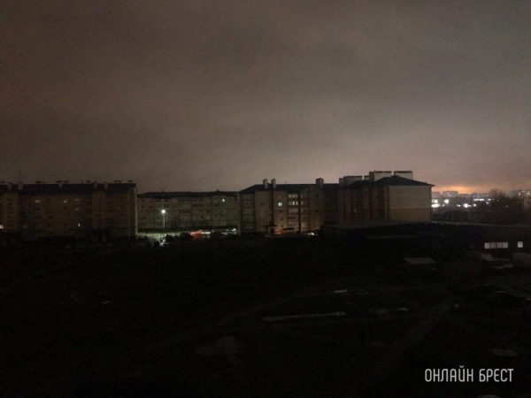 Читатель: У вас тоже сегодня пропадал свет?
Читатель: У вас тоже сегодня пропадал свет?