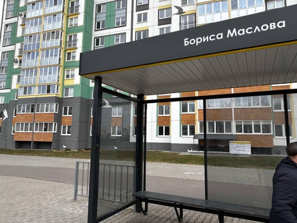 В Бресте повредили шесть остановок