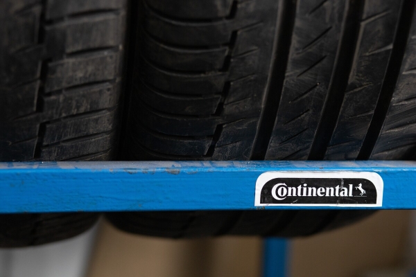«Немцы отбирают для меня шины». Белорус наладил бизнес по продаже б/у Continental, Pirelli, Bridgestone. Есть спрос?