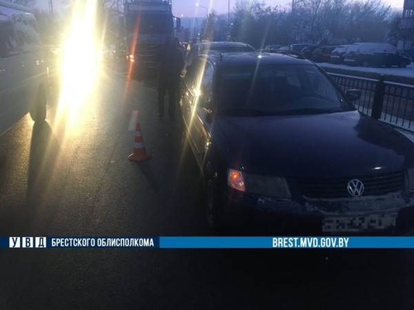 Массовое ДТП с лесовозом произошло в Пинске Массовое ДТП с лесовозом произошло в Пинске