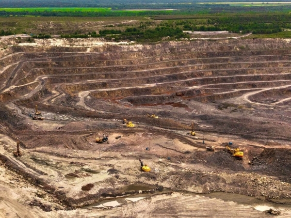 Туристы смогут спуститься в гранитный карьер в Брестской области