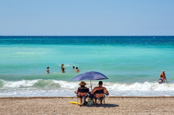 «Часто спрашивают: что с тобой не так?» Истории мужчин под 40, которые не хотят жениться