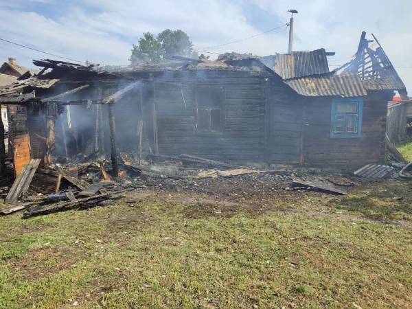 Сразу два пожара в Бытени (Ивацевичский район), один – со смертельным исходом Сразу два пожара в Бытени (Ивацевичский район), один – со смертельным исходом