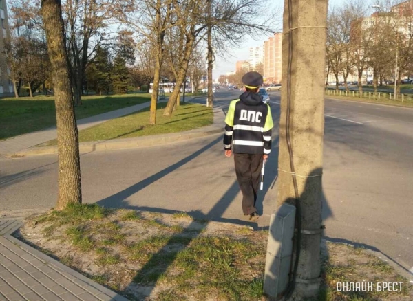 Белорус-бесправник хотел «договориться» с сотрудником ГАИ. Что грозит нарушителю? Белорус-бесправник хотел «договориться» с сотрудником ГАИ. Что грозит нарушителю?