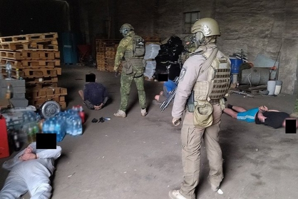 В Польше в табачном рейде задержали 12 человек, в том числе из Беларуси В Польше в табачном рейде задержали 12 человек, в том числе из Беларуси