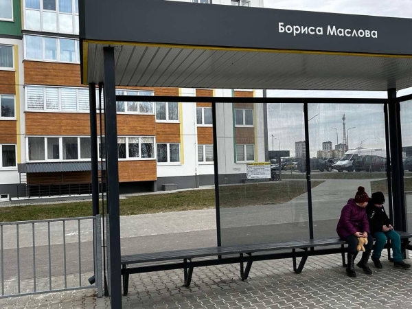 В Бресте повредили шесть остановок